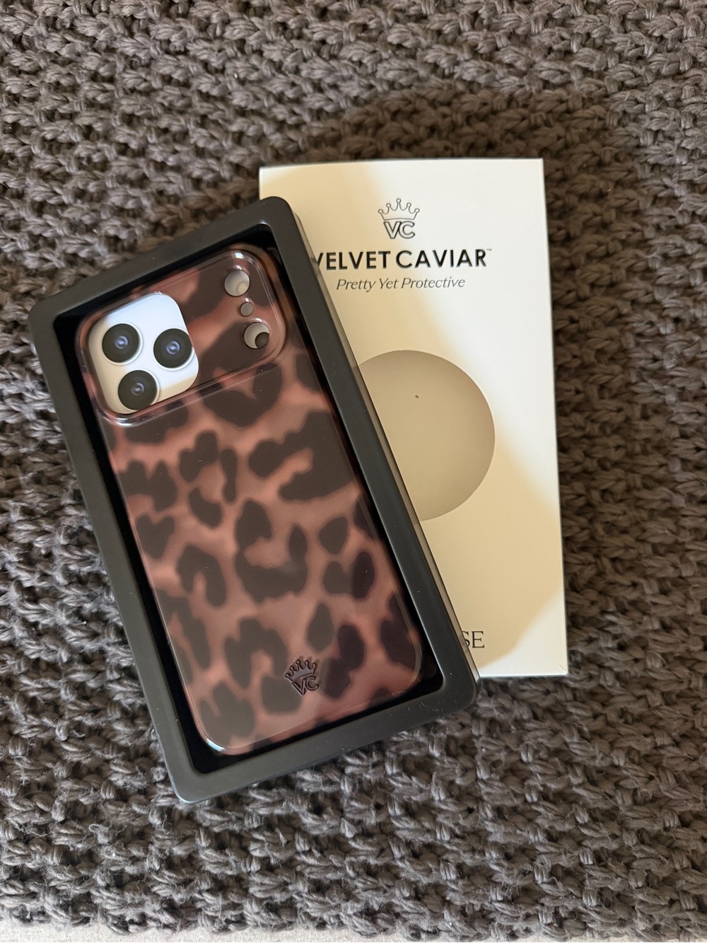 iPhone 17 pro max Velvet Caviar Leopard Print Phone Case - Dark Brown & Black
